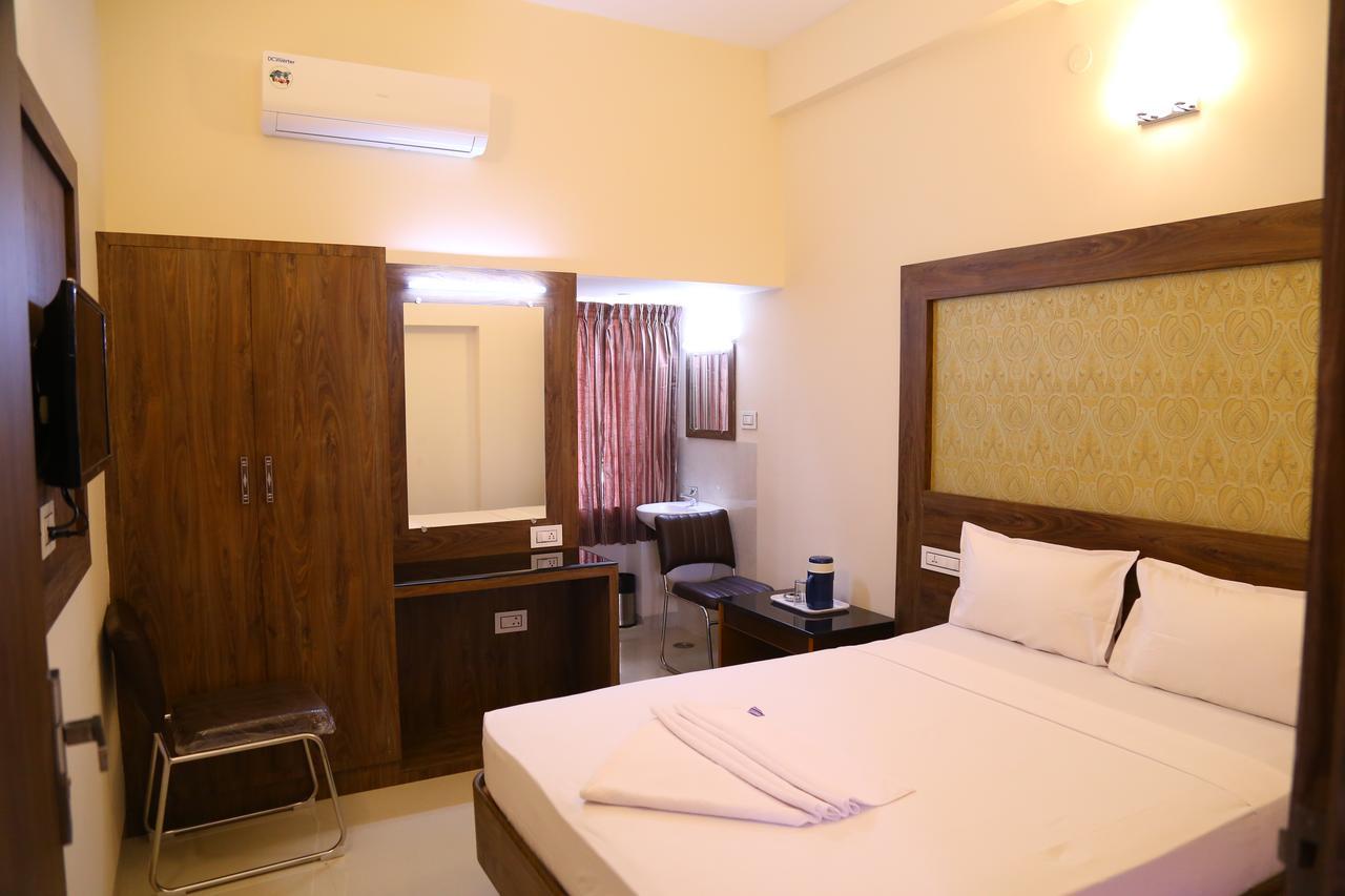 Hotel Gokulgrande Erode Dış mekan fotoğraf