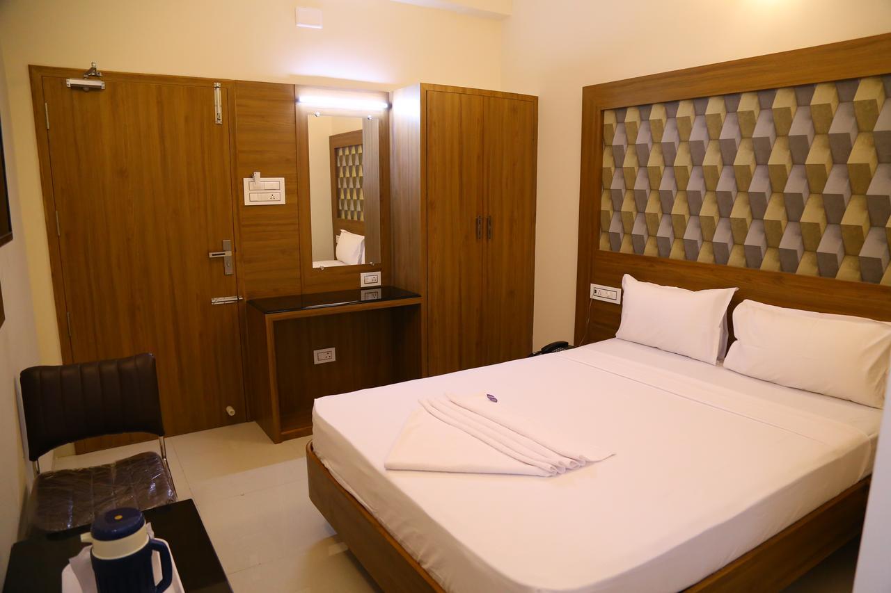 Hotel Gokulgrande Erode Dış mekan fotoğraf