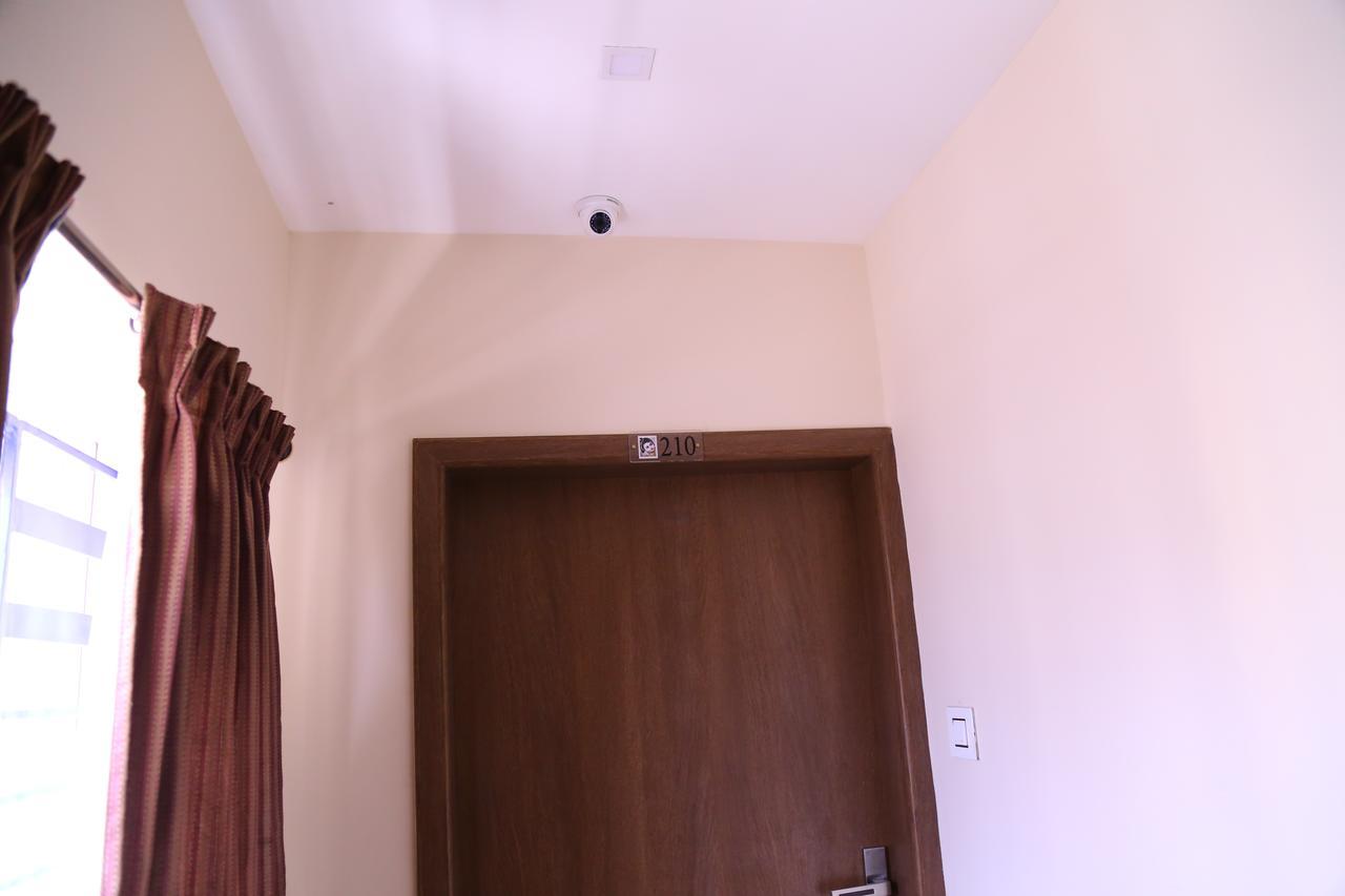 Hotel Gokulgrande Erode Dış mekan fotoğraf
