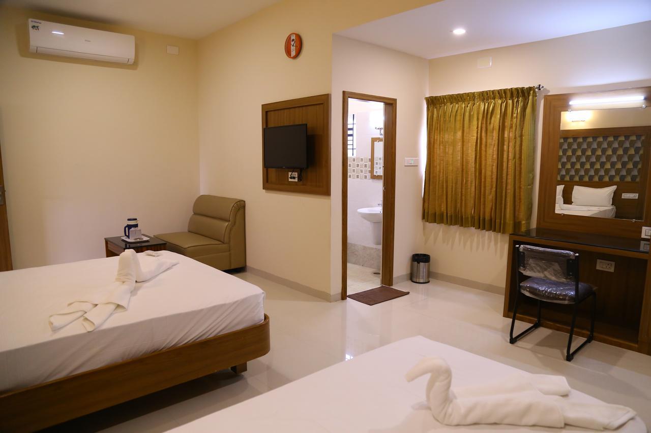 Hotel Gokulgrande Erode Dış mekan fotoğraf
