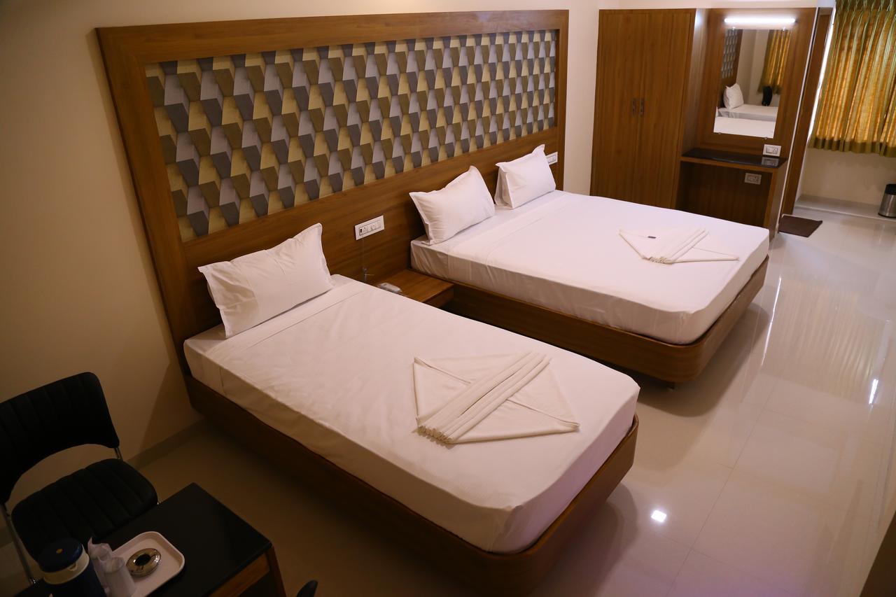 Hotel Gokulgrande Erode Dış mekan fotoğraf