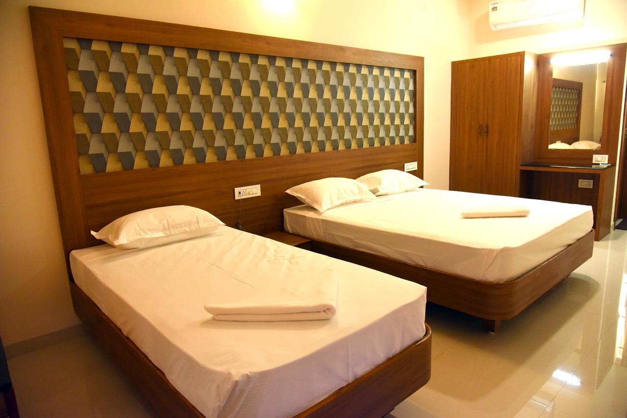 Hotel Gokulgrande Erode Dış mekan fotoğraf